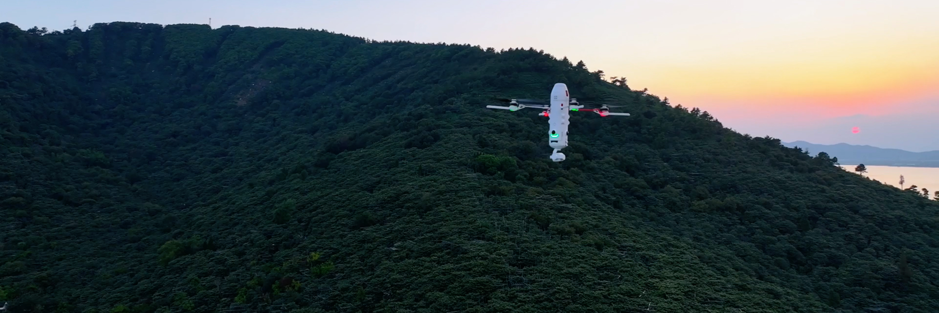 Leading the field of low-altitude infrastructure work solutions.