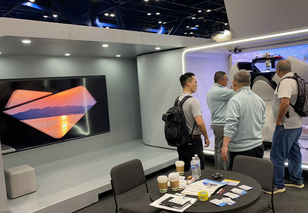 Hollyway's Autonomous Drones Steal Spotlight at Xponential