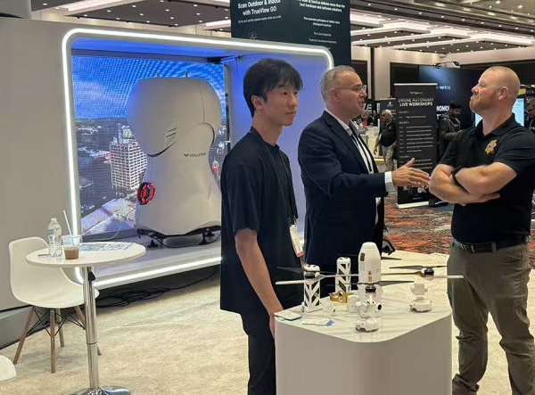 CUAV spotlighted America’s surging DIB demand; Hollyway proved its tech is the perfect match.